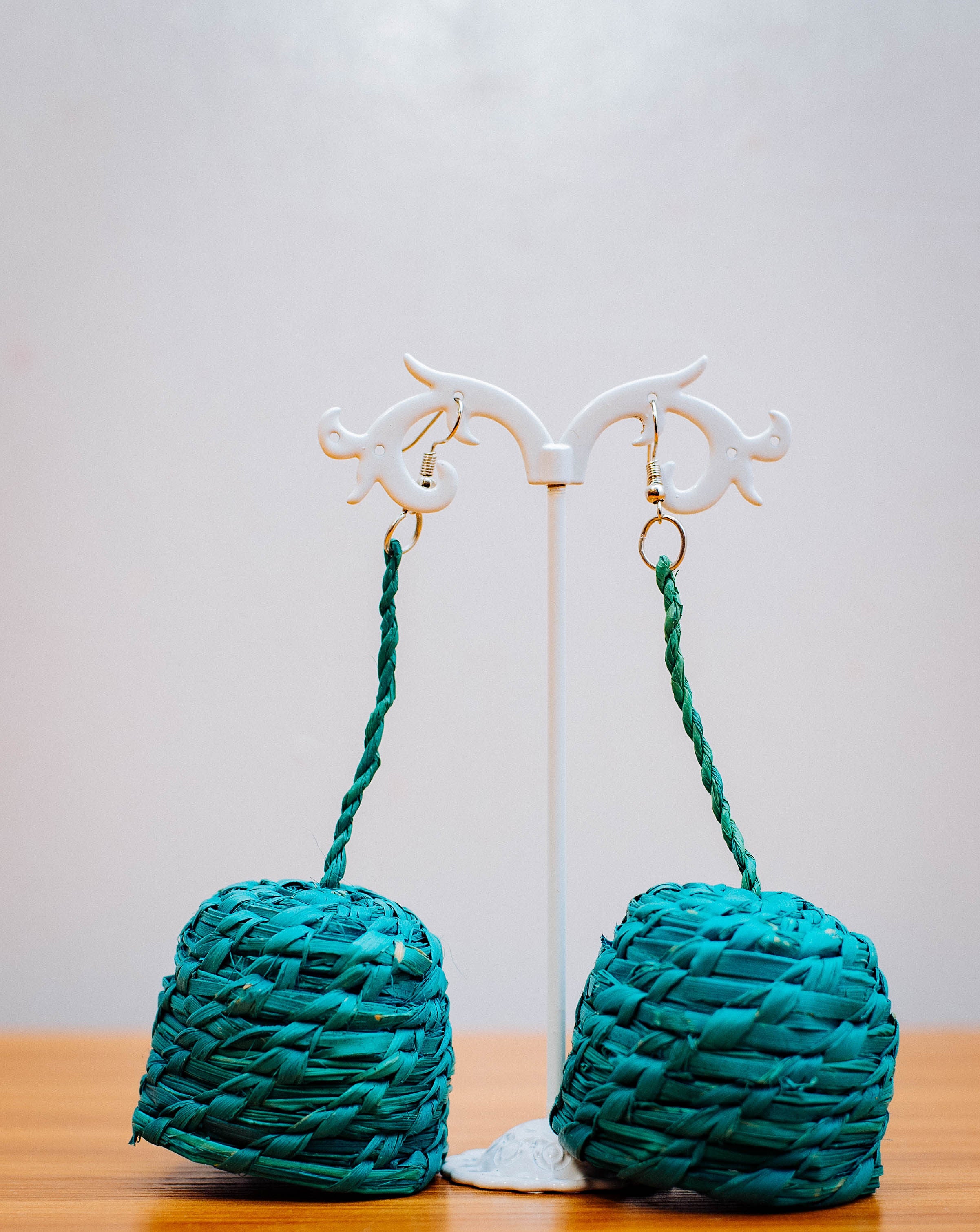 IJEOMA RAFFIA EAR RINGS