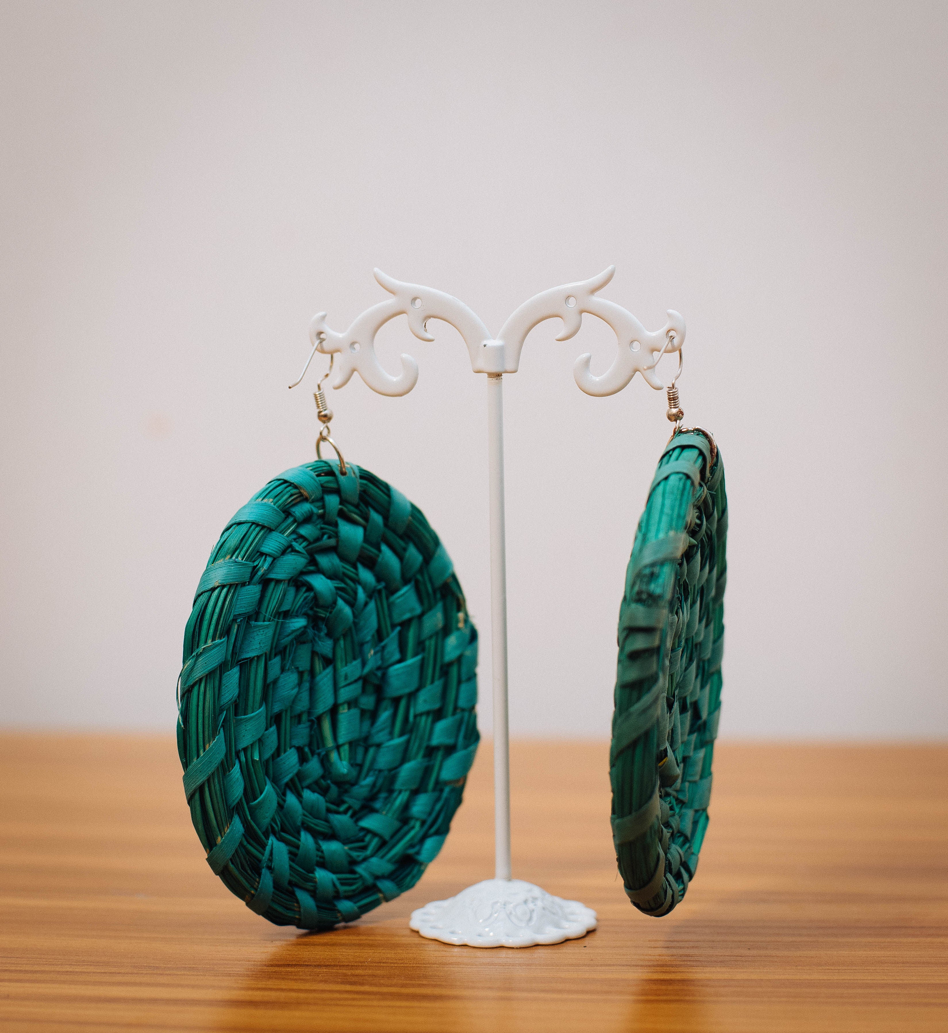 AKUNNA RAFFIA EAR RINGS