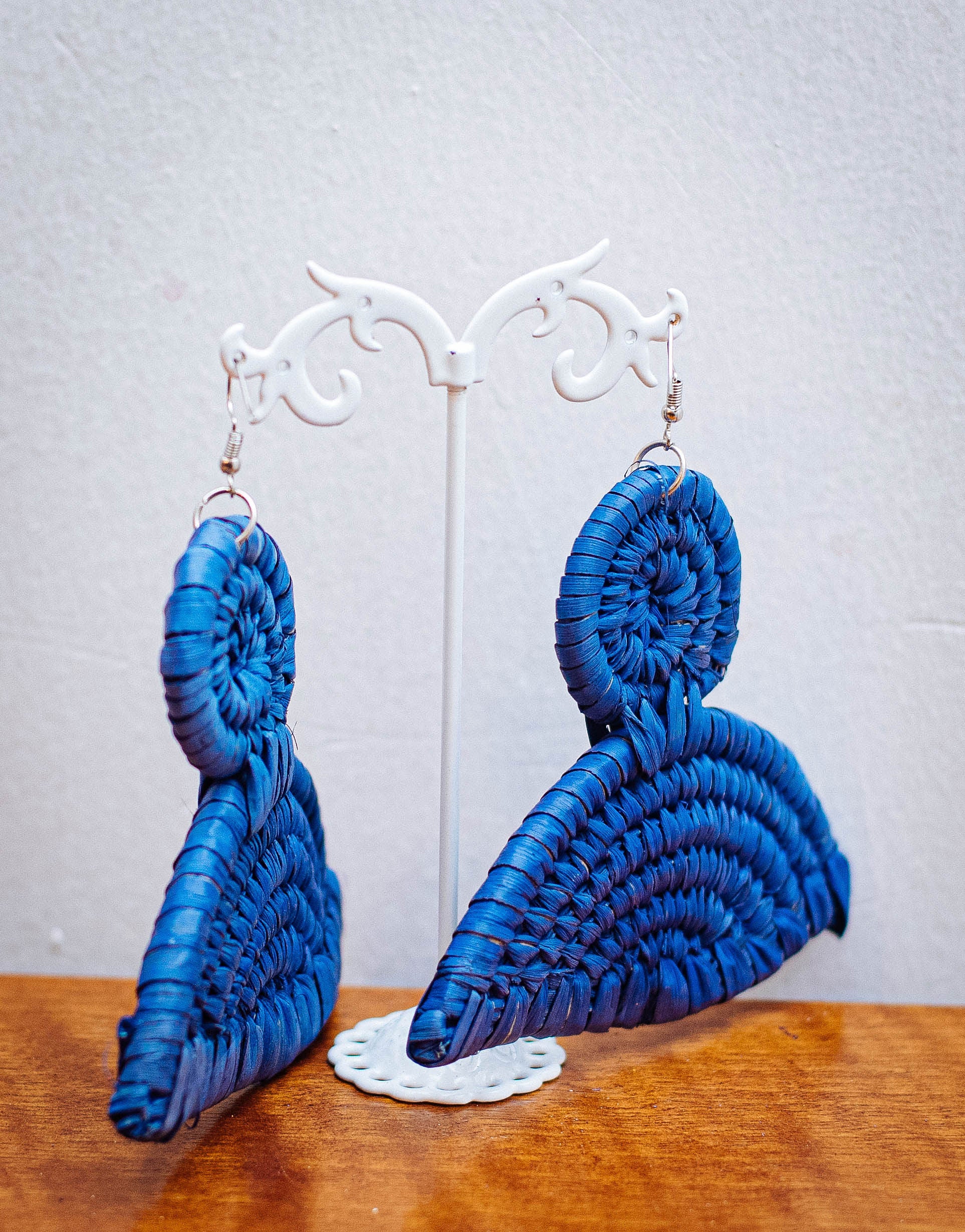 EBERE RAFFIA EAR RINGS